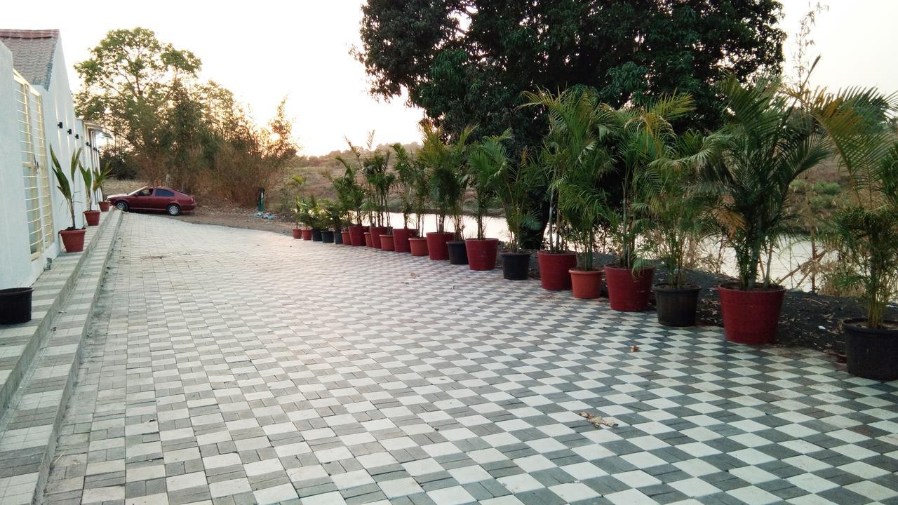 Samudra Resort Nashik Bagian luar foto